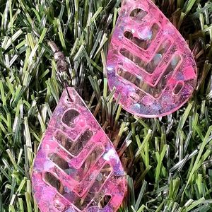 Valentine chevron earrings Med. size